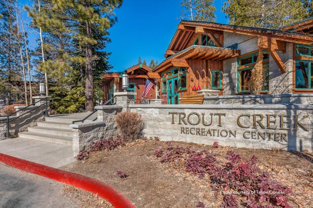 3Br Tahoe Donner Cabin With Hoa Perks Like Pools Hot-Tub Minutes To Trails Lake Golf Truckee Bagian luar foto