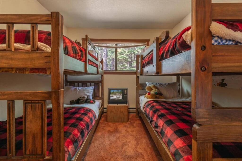 3Br Tahoe Donner Cabin With Hoa Perks Like Pools Hot-Tub Minutes To Trails Lake Golf Truckee Bagian luar foto