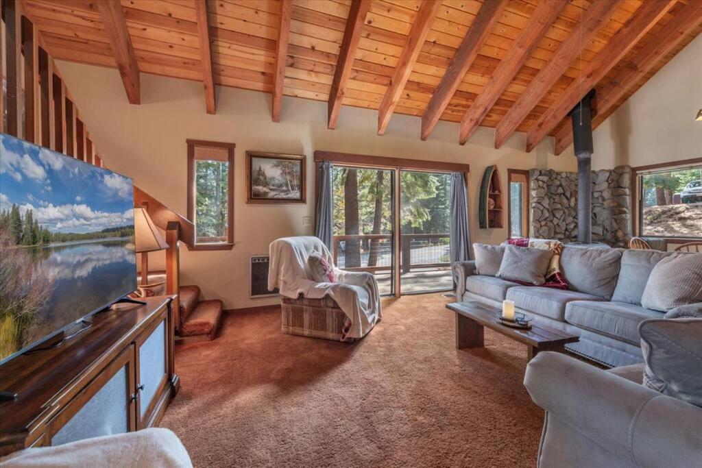 3Br Tahoe Donner Cabin With Hoa Perks Like Pools Hot-Tub Minutes To Trails Lake Golf Truckee Bagian luar foto